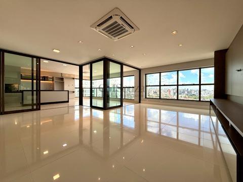 Apartamento à venda em Londrina no Edifício Legend, 4 suítes, com 274 m²