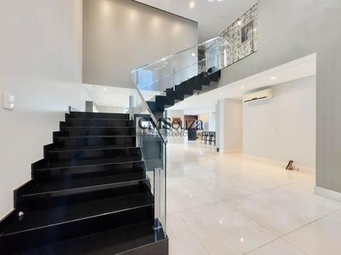 Casa à venda no Alphaville 2 em Londrina | 4 suítes | 264m² | piscina | alto padrão