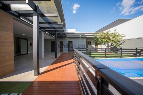 Casa para locação no Condominio Sun Lake, com 3 suítes, com 347 m², Recanto do Salto, Londrina.