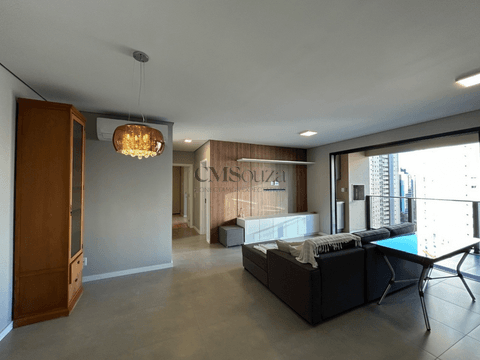 Apartamento para locação no Ed Tay em Londrina com 2 quartos (1 suíte com sacada), mobiliado, 90m², gleba Palhano, Londrina.