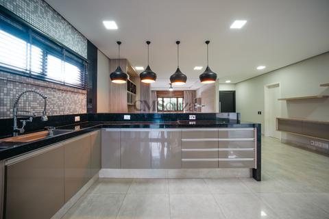 Casa para locação no Condominio Sun Lake, com 3 suítes, com 347 m², Recanto do Salto, Londrina.