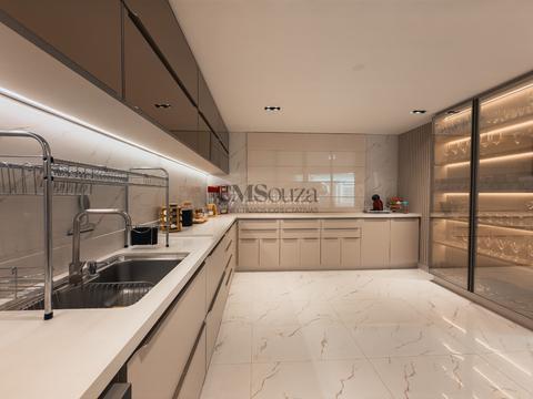 Casa de Alto Padrão à Venda no Jardim Mediterrâneo | Porteira Fechada | 3 Suítes | Piscina Aquecida | Londrina